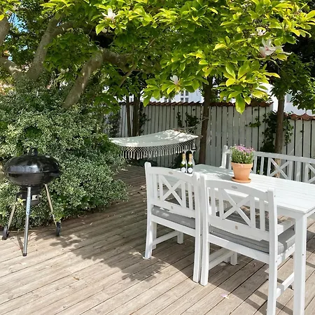 Holsteinshus Oda ve Kahvaltı