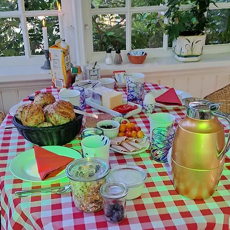 Frühstückspension Holsteinshus *