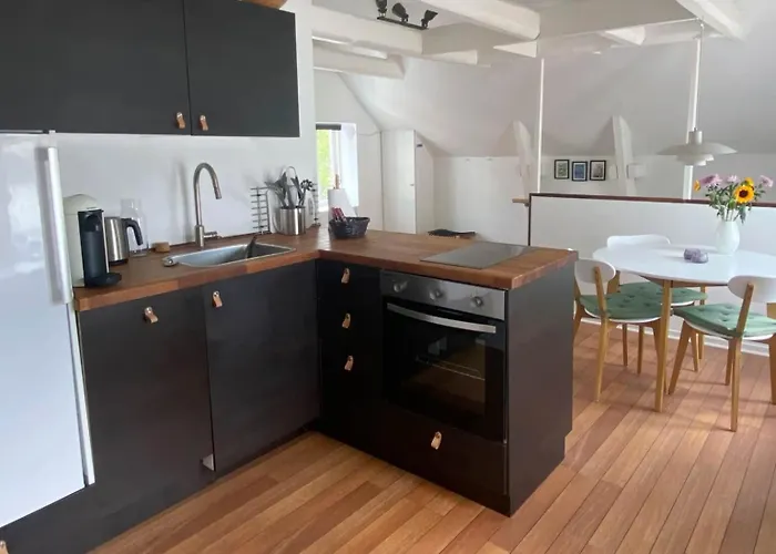 Holsteinshus * Odder