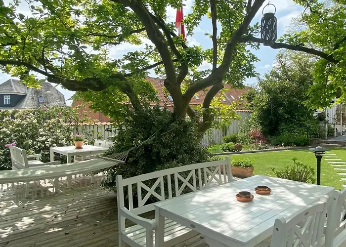 Holsteinshus Bed & Breakfast