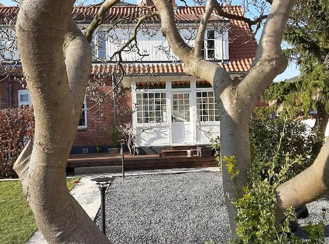 Holsteinshus Bed and breakfast